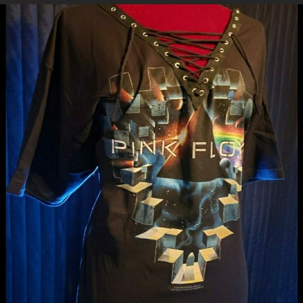 Pink floyd laced neckline ladies band shirt